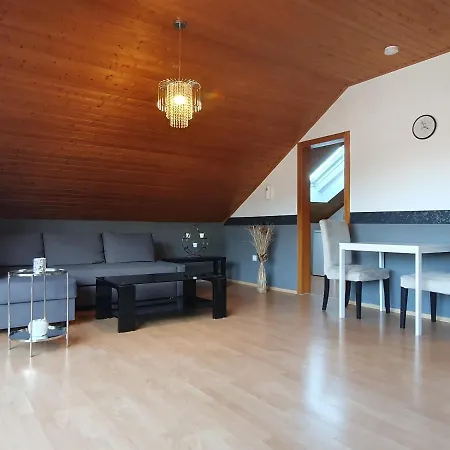Wohnung Mit Ausblick In Tauberbischofsheim Exterior photo