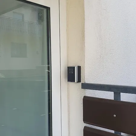 Wohnung Mit Ausblick In Tauberbischofsheim Exterior photo